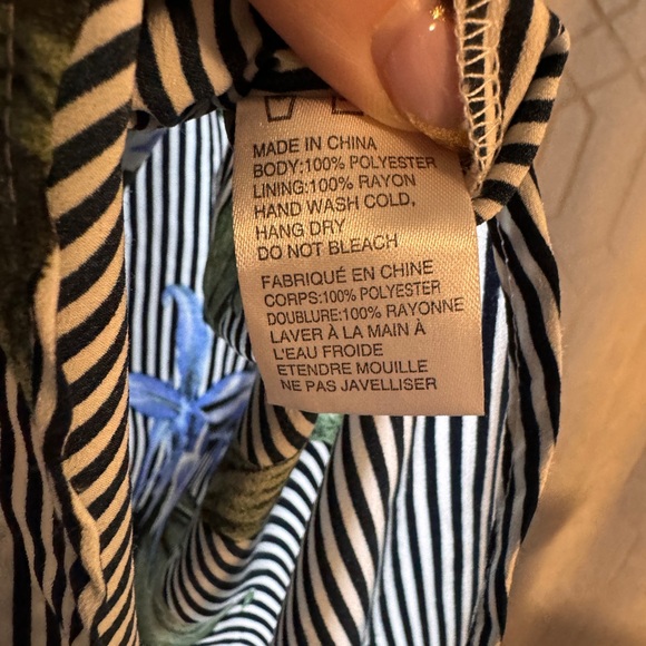 Capri romper with slits on side - Picture 7 of 8